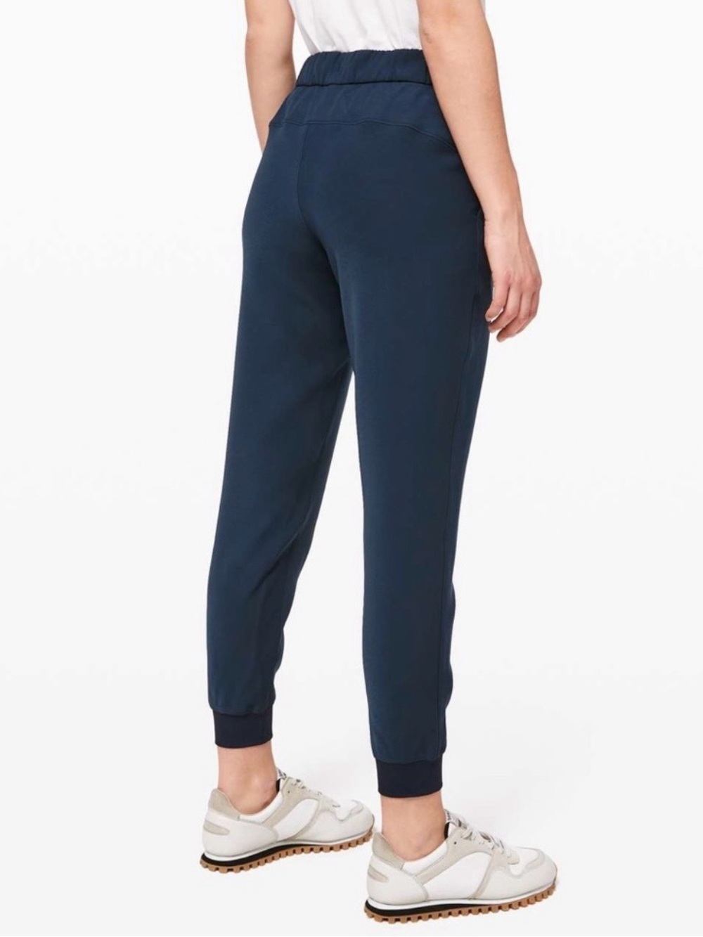 Lululemon Jogger - Picture 2 of 5